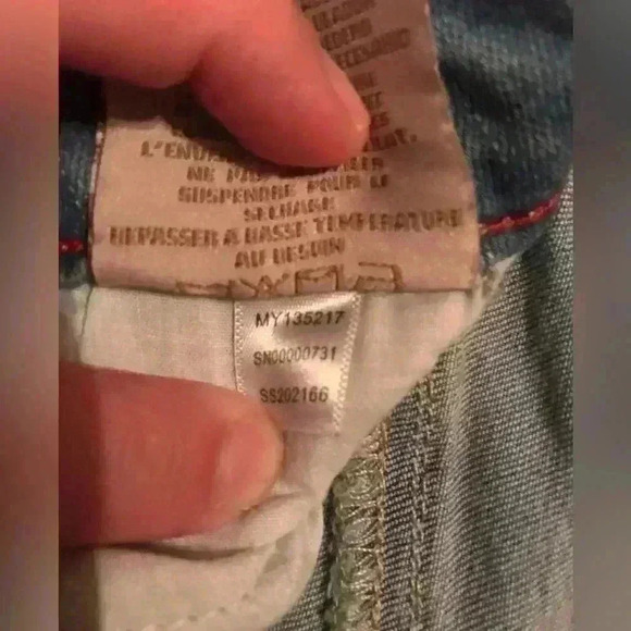 Seven7 Ripped/Distressed Denim Jeans Slim Straight leg Junior’s size 16 - Picture 2 of 12